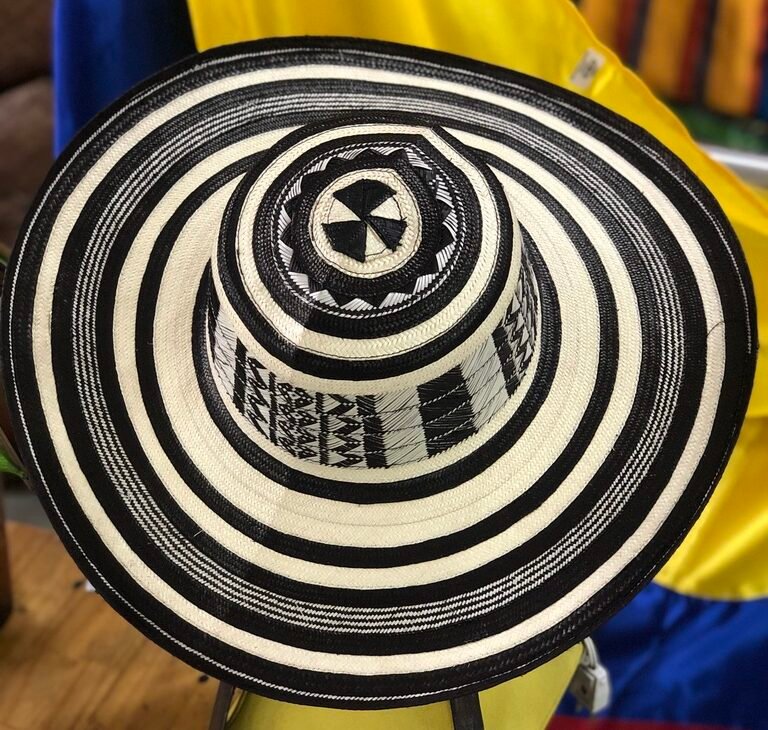 Sombrero Vueltiao Genuino - Tesoro Artesanal de Colombia - Image 2