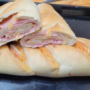 Pan Casero de Jamón y Queso - Recién Horneado